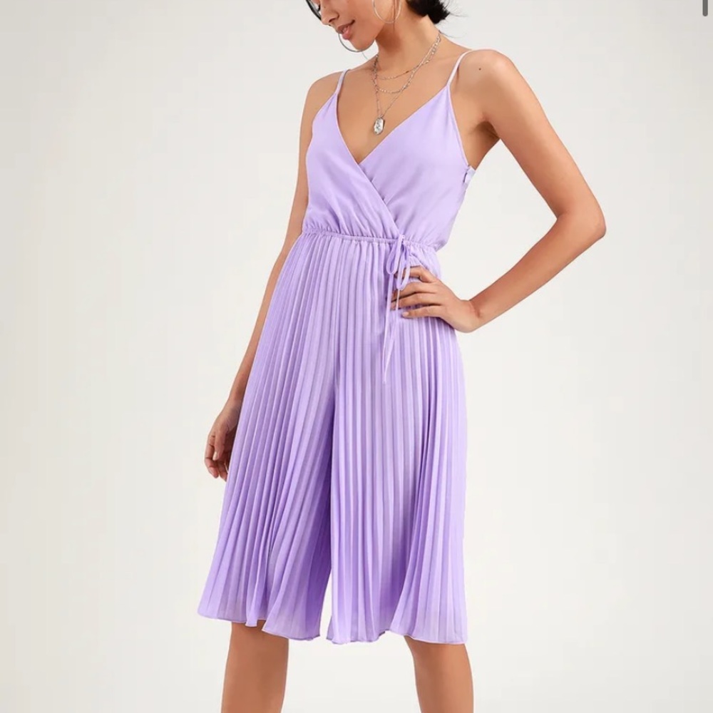 NWT Lulu’s Ali & Jay Lavender Jumpsuit